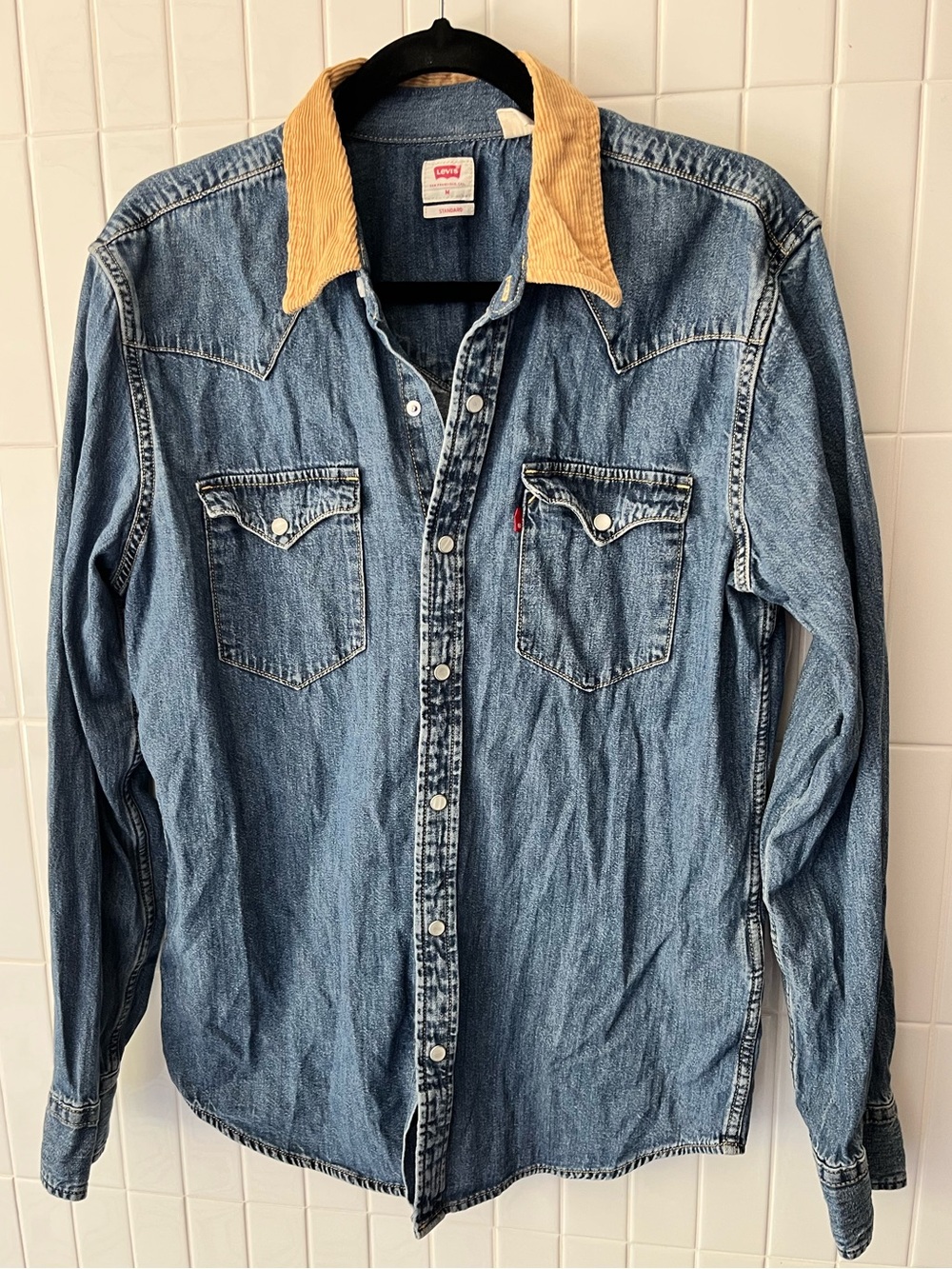Levi’s Standard Denim Western Shirt Corduroy Collar Snap Front M Oversized